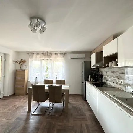 Apartment Adriatic Pearl Opatija