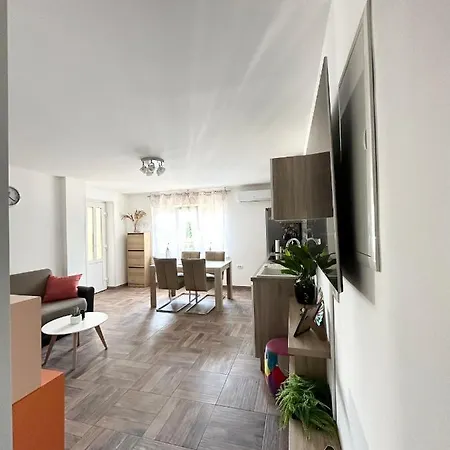 Adriatic Pearl * 奥帕提亚